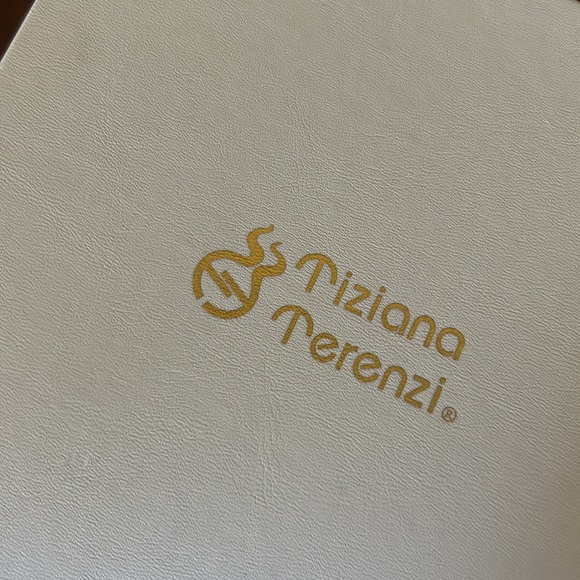 Tiziana Terenzi Kaff Attar
Eau de Parfum - Picture 11 of 12